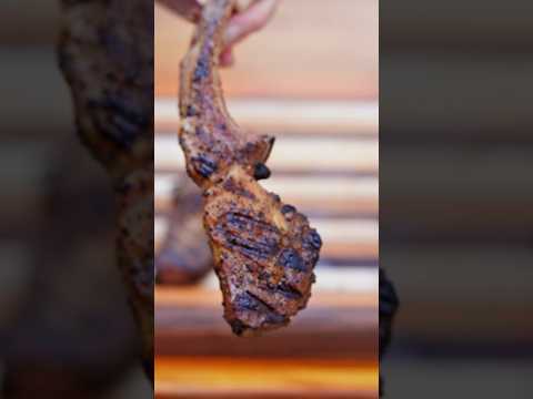 Iberico-Schweinerippchen vom SNS-Grill 🔥 #IbericoPork #WagyuOfPork #PorkRibeye