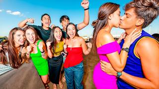 Beijei Minha Crush Na Frente De Todos No Parque Aquático!!😍