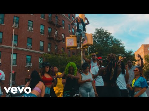 HoodCelebrityy - Ratchet (Official Music Video)