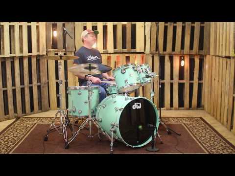 DW Collector's Hard Satin Surf Green Drum Set - 22, 10, 12, 16, 5x14 - SO#1142243