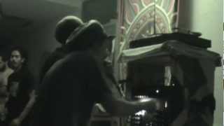 ROOTS MEDITATION SOUND SYSTEM Feat MO'KALAMITY IN SESSION - SOUND MEETING # 2 - PARIS 2012 - (Part1)