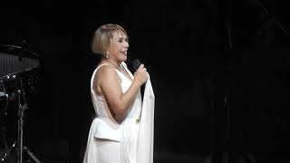 Keskin Bıçak - Sezen Aksu ve Ara Dinkjian Kardeş Türküler Sahnesinde