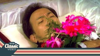 Download lagu Pura Pura Meninggal - Warkop Gantian Dong Part 16 mp3 Download lagu Pura Pura Meninggal - Warkop Gantian Dong Part 16 mp3