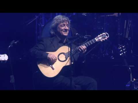 Resistência - Alegria (DVD Ao Vivo em Lisboa) (Official Video)