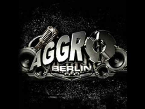 KiTTY KAT , SiDO , B-TiGHT & TONY D - SCHEiSS EGAL