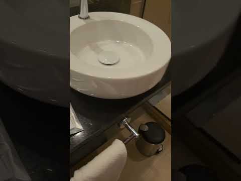 be live Marrakech hotel September 6th swim up room.