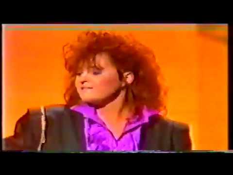 Maggie Toal - Feed Him With Love (Ireland 1990 NF Performance)