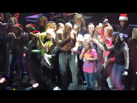 Low- Flo Rida Hot 99.5 Jingle Ball 12/16/13
