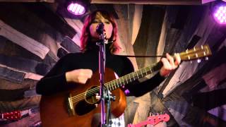 Gabrielle Aplin - Keep On Walking ( Live at Taipei Taiwan 2013 )