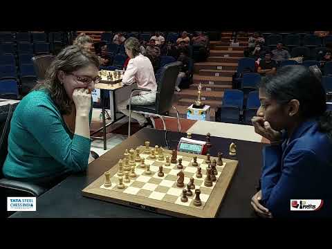 Knight becomes The Full English Breakfast - GM Nana vs IM Vaishali | Tata Steel 2022 Women Blitz