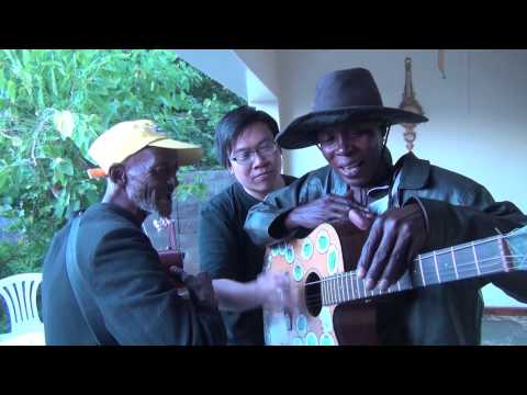 Playing Guitar in a very unusual African Way