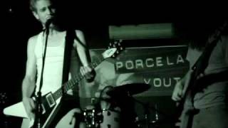 Porcelain Youth - Listen Up (Bluemoon Lounge - August 6th, 2009)