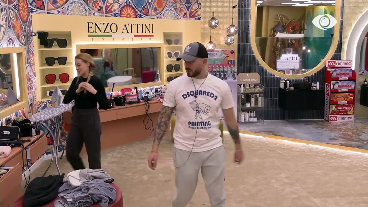 A të lumturova?/ Romeo i kap gërshetin Heidit, batuta mes tyre - Big Brother Albania Vip 3