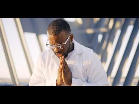 Kerdy Vuvu - Pense à moi (Clip Officiel)