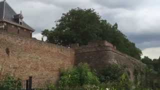 Traveller: The Netherlands, Buren