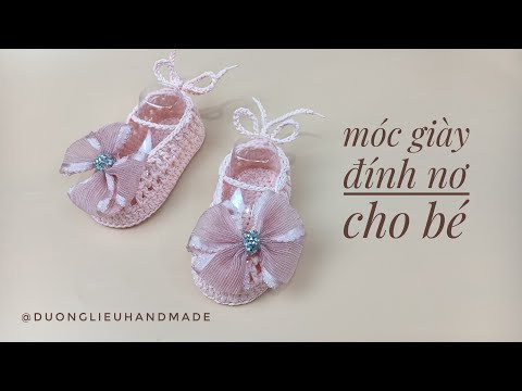 Giày đính nơ cho bé