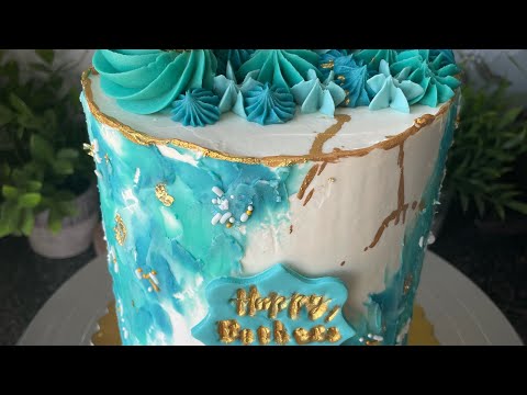 How to cut tall cakes