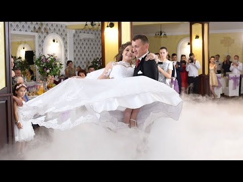 Dansul Mirilor Rusu Daniel si Petronela Diana 25 Iulie 2019