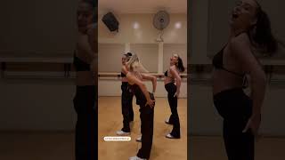 Snippet of Samantha Jade&#39;s new single &#39;&#39;Peachy&#39;&#39;