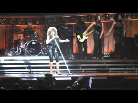 Tina Turner - River Deep, Mountain High - 02/04/2009