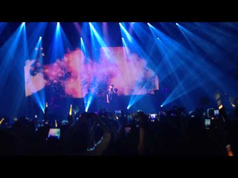 김성규 (Kim Sung Kyu) - Kontrol (Live in Paris 07.10.2015)