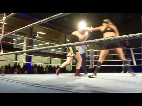 Klara Svensson vs Rita Kenessey R4.M4H02149