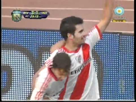 Gol de Ferrari a Independiente (3-1)