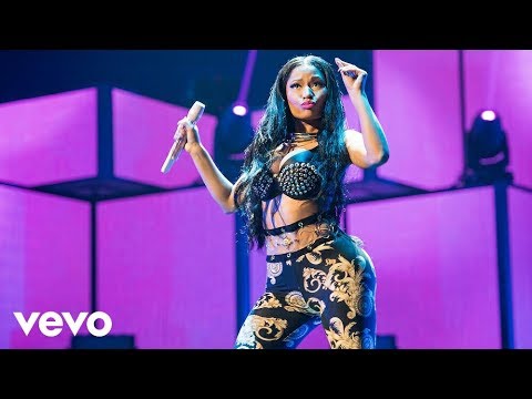 Nicki Minaj - Super Bass (Live on iHeartRadio / 2014)