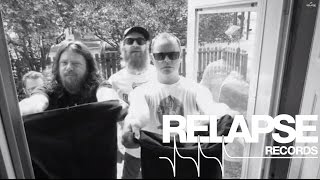 RED FANG Go Trick-or-Treating