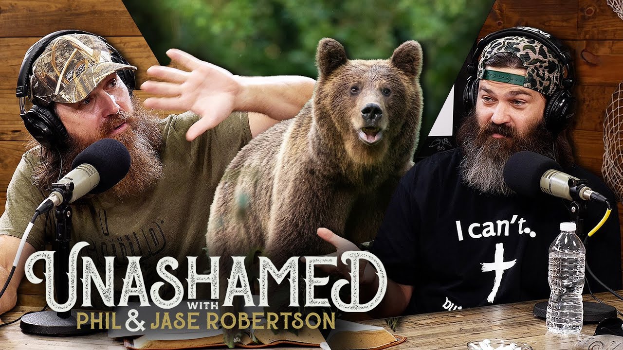 Ep 716 | Jep Sticks His Foot in His Mouth as a Father-in-Law & the Bear in Jase’s Yard