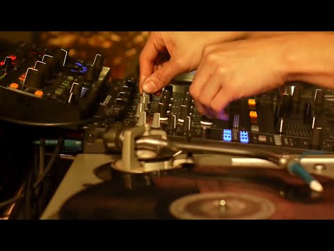 Dark Techno, Techno, Tech- House - Vinyl Mix 03/2016 - Nico Silva Oliveira - [HD]