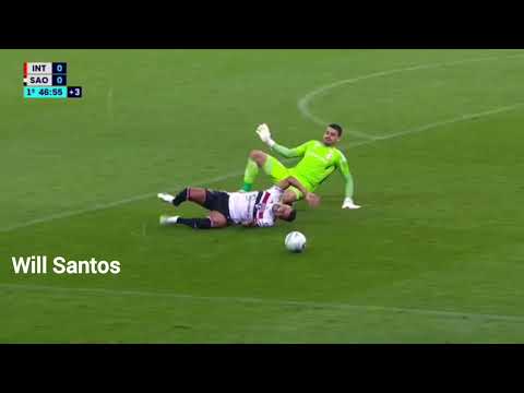 Lance do pênalti do Keiller para o São Paulo contra o Internacional