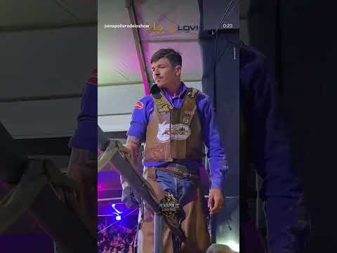 Rodeio de Penápolis SP. Noite de Sexta feira 🤠💥💥💥.#rodeio #montarias #montariasemtouro #peão #arena