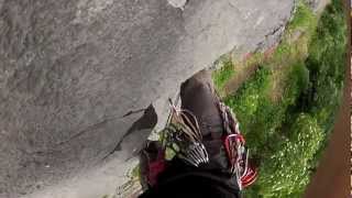 preview picture of video 'L'Albertina (5a-5b) in Corphalie (Belgium) : friction climbing - gotta love it...'