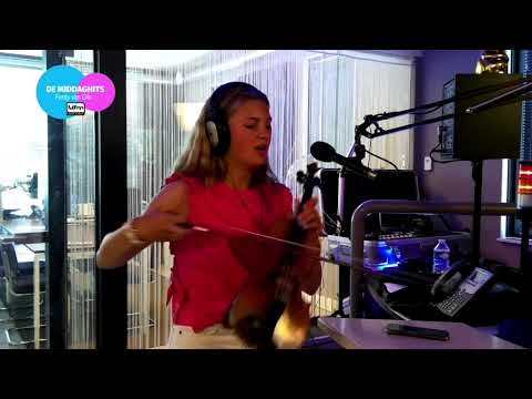 Bente van der Steeg  ( Voice)  Always Remember