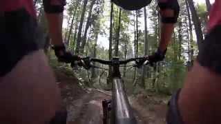 preview picture of video 'Azuga - Traseul 2 tehnic ( Downhill , bicicileta , MTB )'