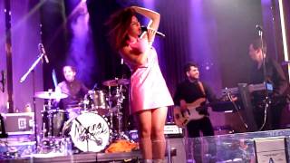 Marina And The Diamonds - Rootless LIVE HD (2011) Las Vegas Cosmopolitan