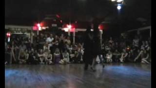 Pablo Garcia y Roberta Beccarini - Milongueando en el 40