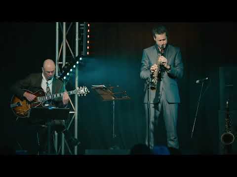 AUTUMN LEAVES on Selmer soprano saxophone Serie ii. Link 7* HR. More info below.