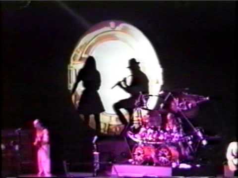 Strange Avenues - Jethro Tull