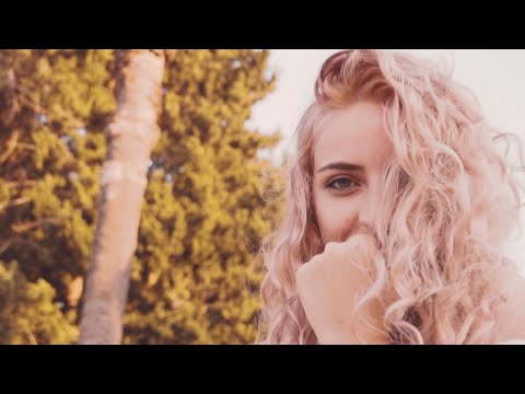 CROW x JENA - Gradient (Videoclip Oficial)