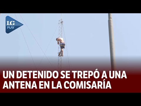 Se trepó durante cinco horas a la antena de una comisaría y pidió ayuda para superar su adicción