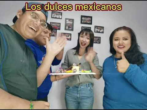 CelenaTong,la china proba los dulce mexicanos de diferentes sabores!Los extranjeros en México!!