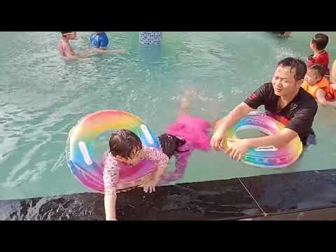 Hồ Bơi Tại Sala Garden Bienhoa