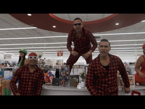Grupo Karis | La Muñequita       "Video Oficial"