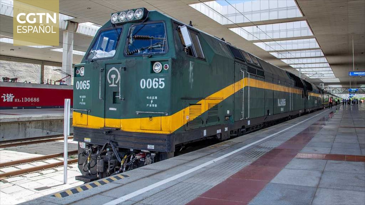 Se completa limpieza de carretera en autopista nacional, ferrocarril reanuda servicio parcial