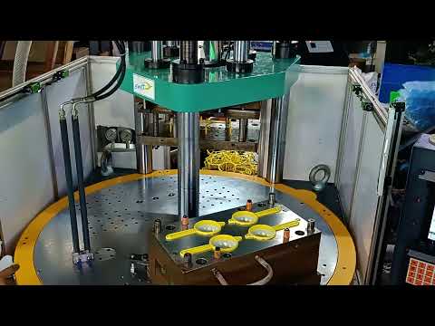 Vertical plastic injection moulding machine, 35 ton