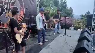 Download lagu slank amrozy qiting cover Sba mp3 Download lagu slank amrozy qiting cover Sba mp3