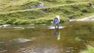 preview picture of video 'Crossing the Loch Hourn River'