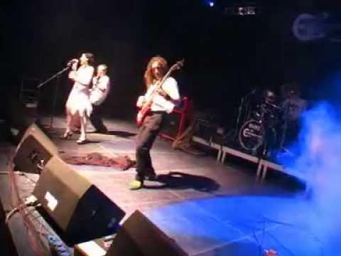 Dropped - "Flying Dream" - am 5. Juni 2004 in der Columbiahalle in Berlin